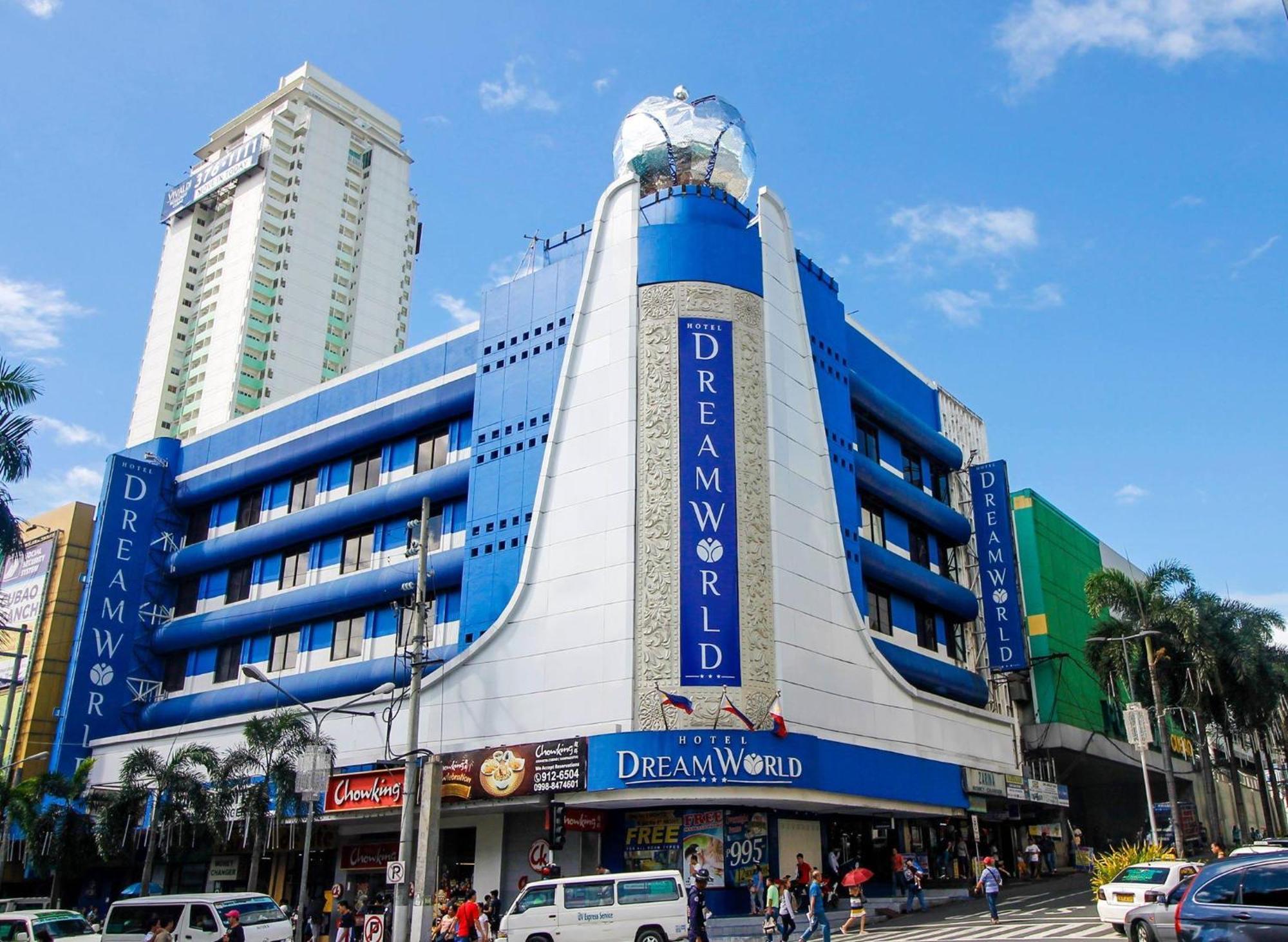 Hotel Dreamworld Araneta Cubao Bagian luar foto